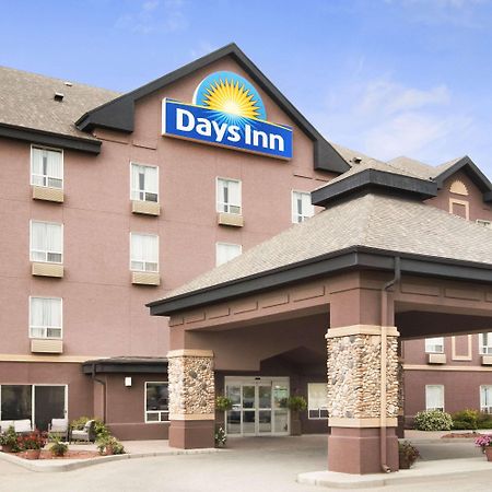 Days Inn By Wyndham Calgary Airport מראה חיצוני תמונה