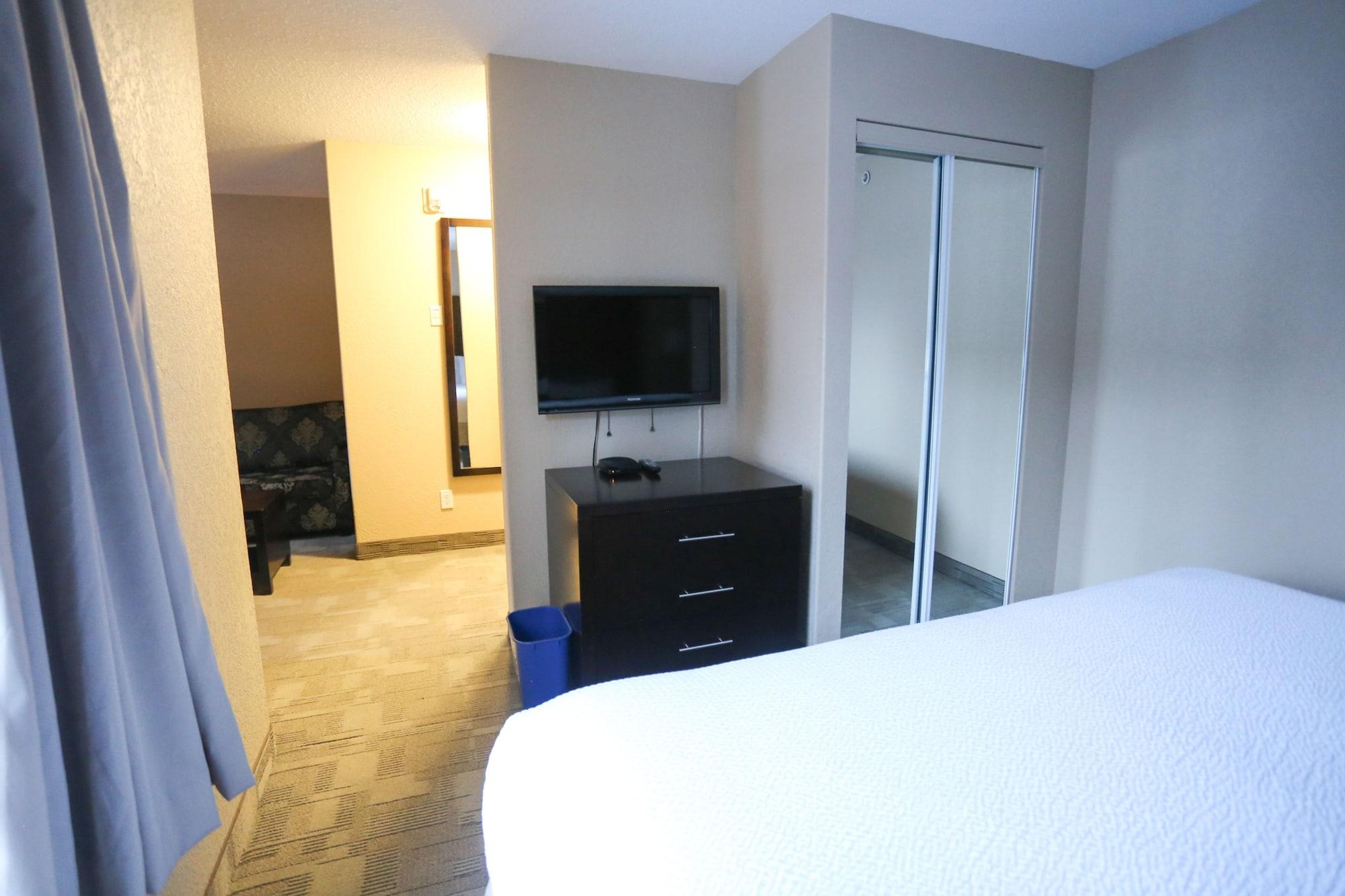 Days Inn By Wyndham Calgary Airport מראה חיצוני תמונה
