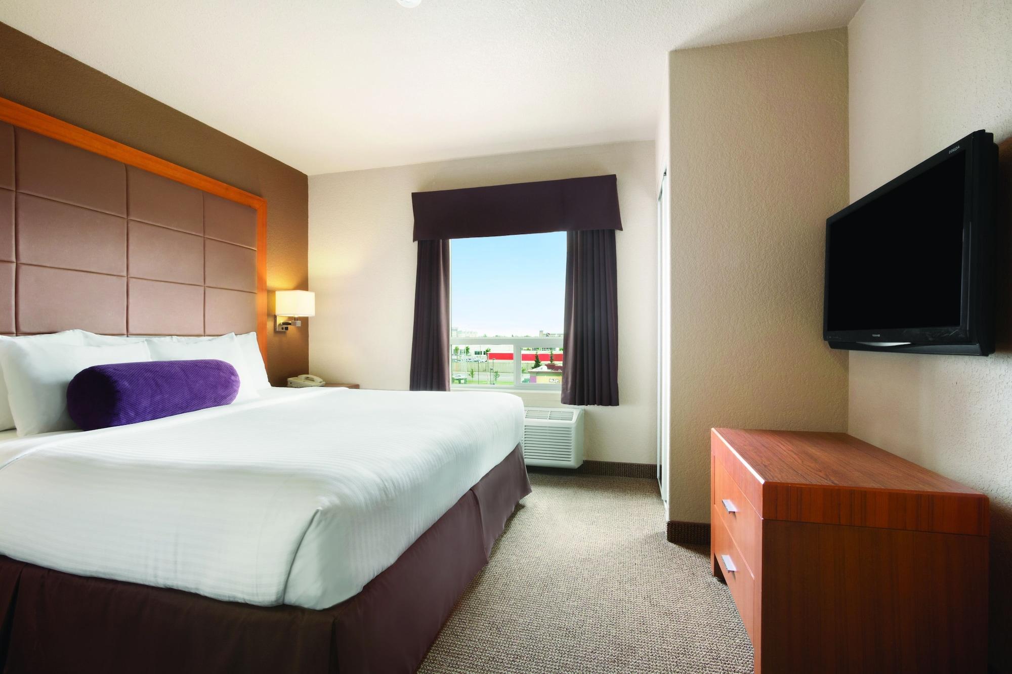 Days Inn By Wyndham Calgary Airport מראה חיצוני תמונה