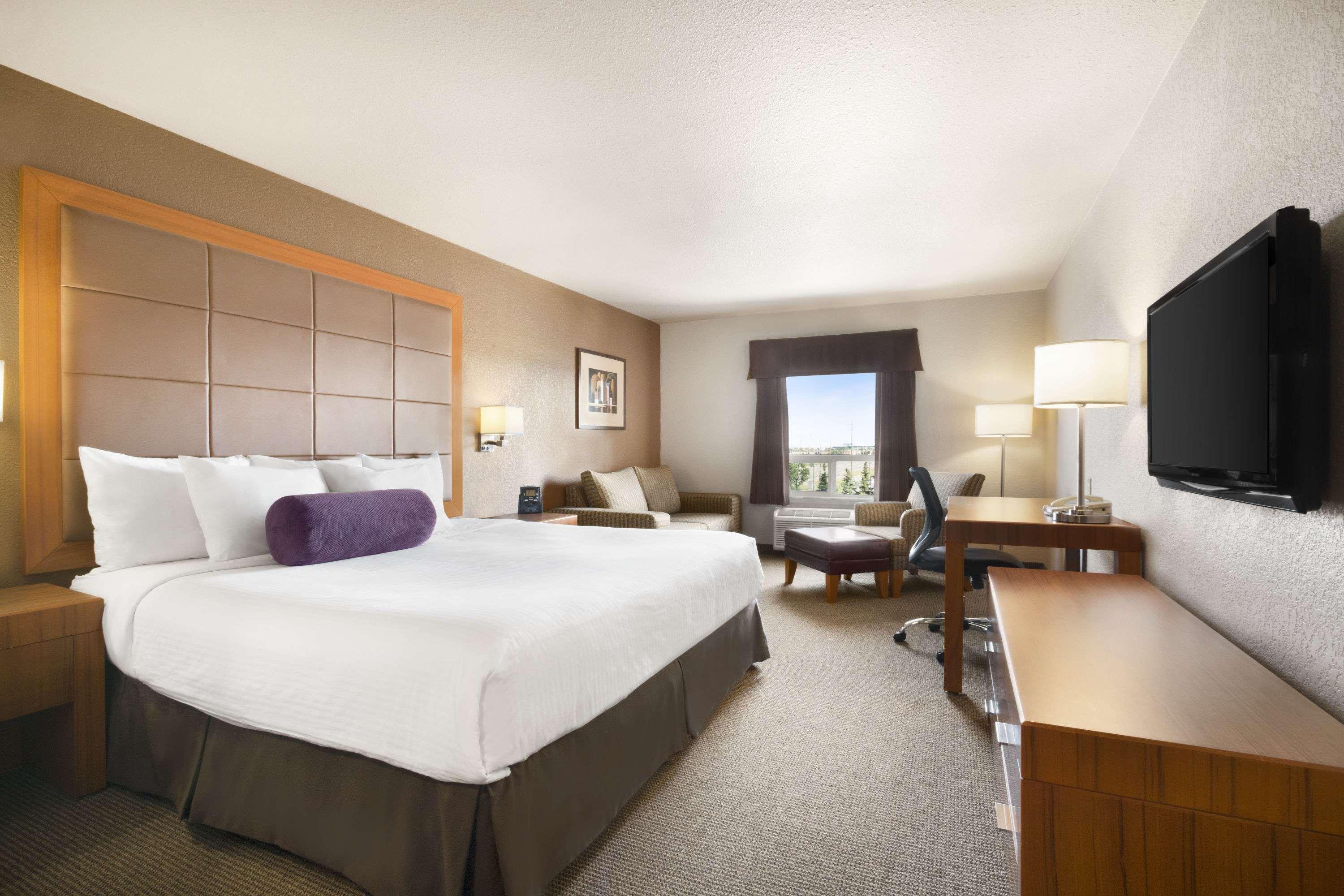 Days Inn By Wyndham Calgary Airport מראה חיצוני תמונה