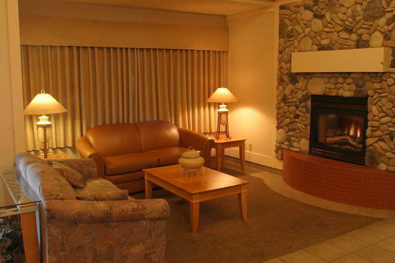 Days Inn By Wyndham Calgary Airport חדר תמונה