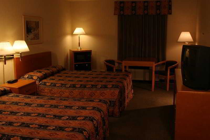 Days Inn By Wyndham Calgary Airport מראה חיצוני תמונה